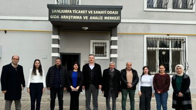 Gıda Komitesi, ŞUTSO Gıda Araştırma ve Analiz Laboratuvarına  Ziyaret Gerçekleştirdi.